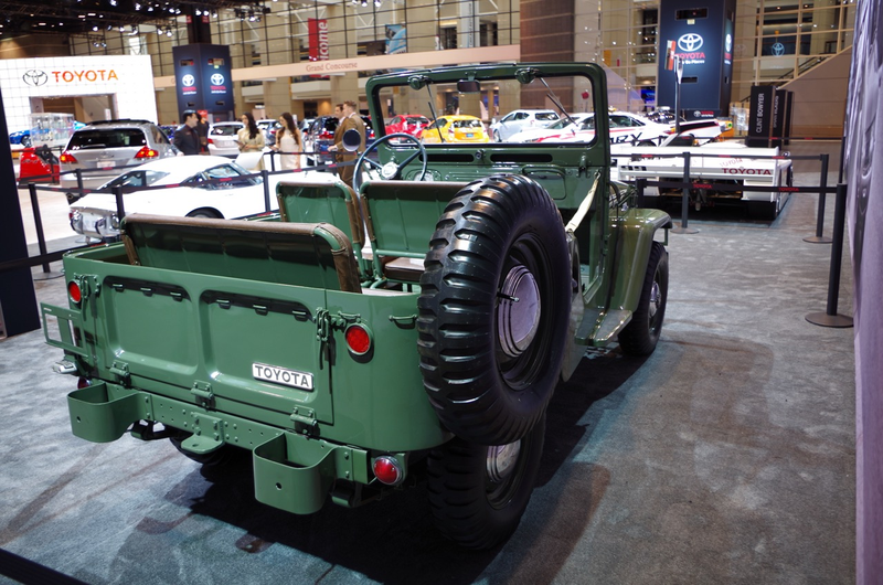 Illustration for article titled The Sexiest Truck At The 2015 Chicago Auto Show Is 54 Years Old